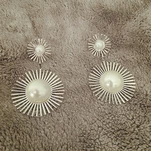 Pearl starburst earrings